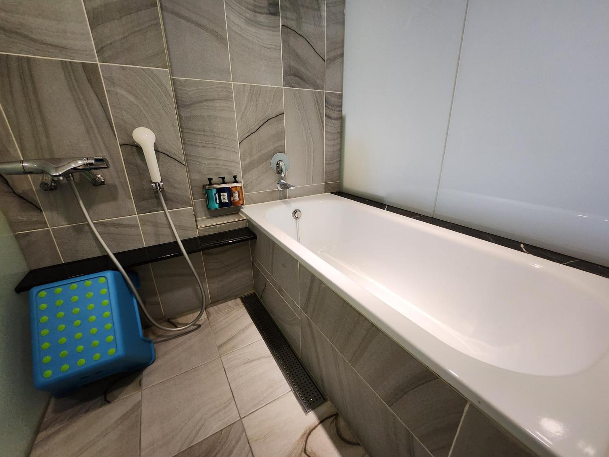 Bentley Hotel Trung Lịch Ngoại thất bức ảnh