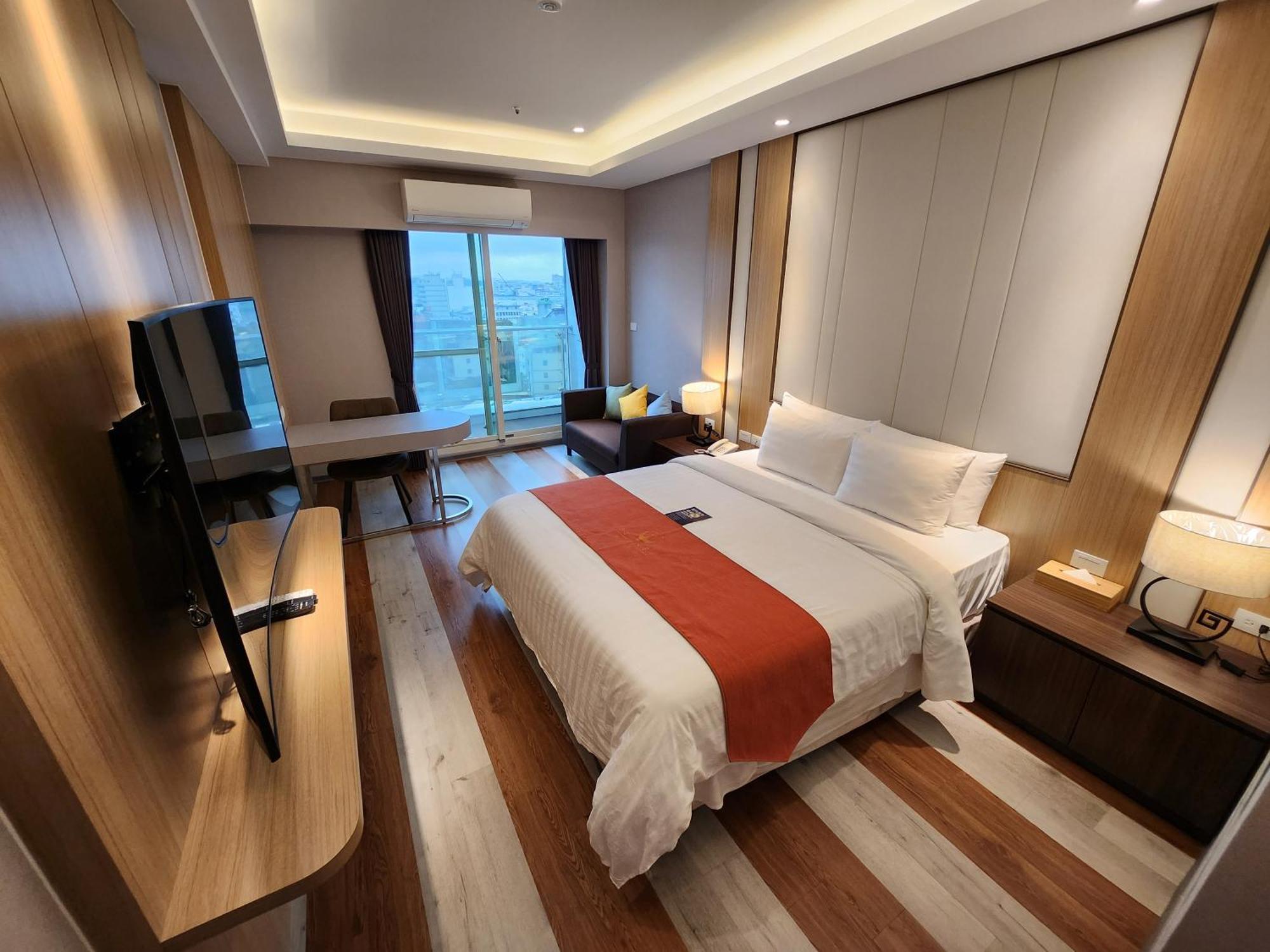 Bentley Hotel Trung Lịch Ngoại thất bức ảnh