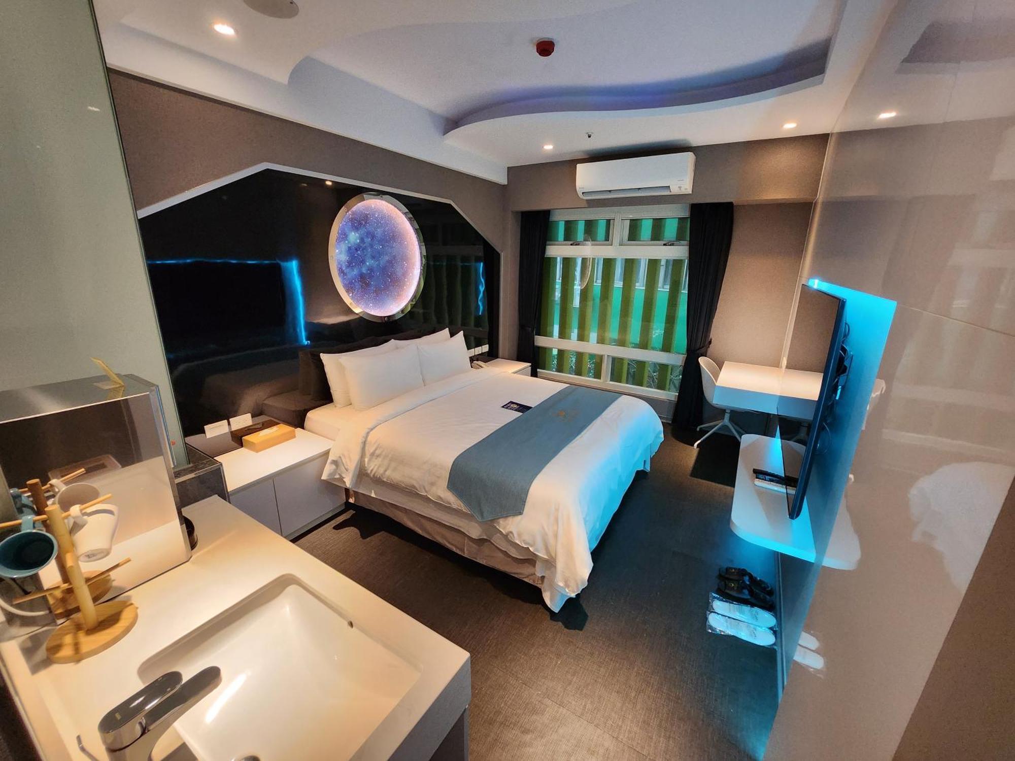 Bentley Hotel Trung Lịch Ngoại thất bức ảnh